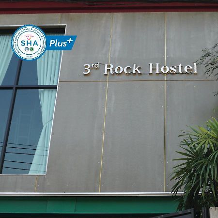 Third Rock Hostel Bangkok Exterior photo